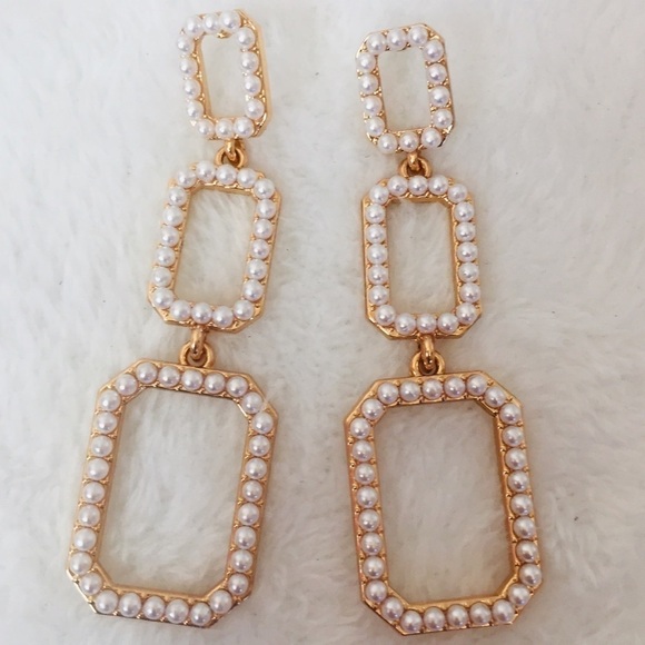 Gold-tone Gradient Square drop pearl earrings - Picture 3 of 8